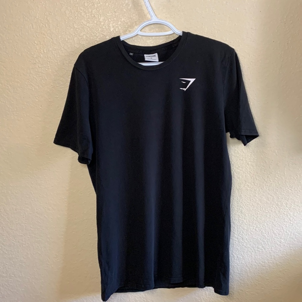 Gym shark t-shirt